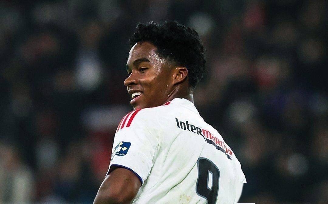 截胡皇马！曼联7400万欧强势搅局，沃顿争夺战彻底白热化